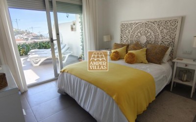 BEAUTIFUL, MODERN FLAT WITH A SPACIOUS TERRACE AND SEA VIEWS